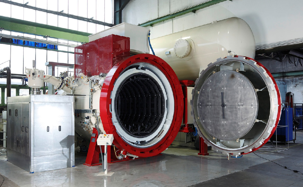 上海冠顶工业设备有限公司推出创新铜基粉末烧结设备，助力制造业精益升级