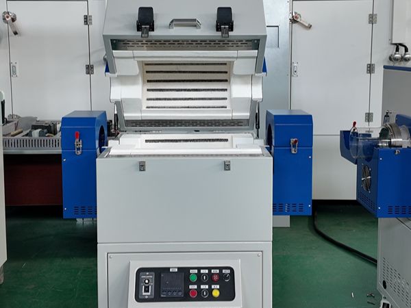 Solving Uneven Powder Sintering and Discharging Difficulties: Guanding Tilting Tube Furnace Breaks Core Pain Points of Industrial Heat Treatment