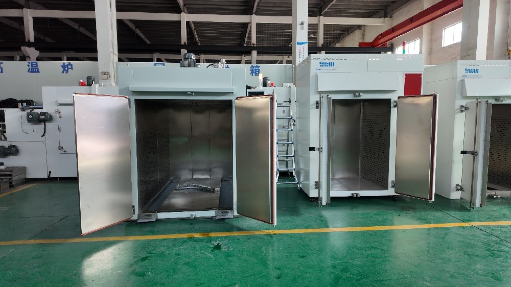 Industrial Ovens in Lithium Battery Manufacturing: Supporting Process Stability and Product Quality Across the New Energy Industry